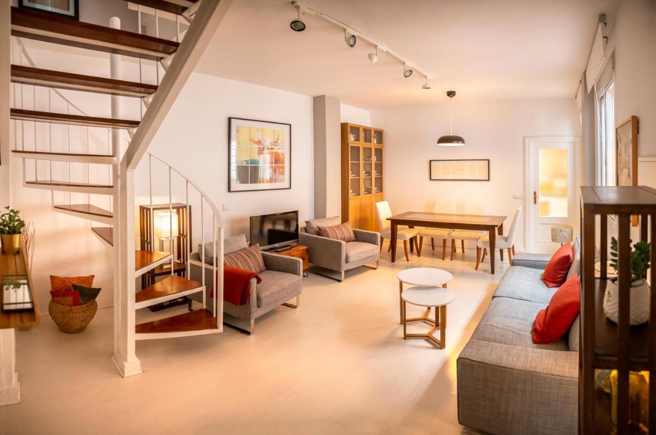Centuria Macarena, Apartamento Duplex Apartment เซบีญา ภายนอก รูปภาพ