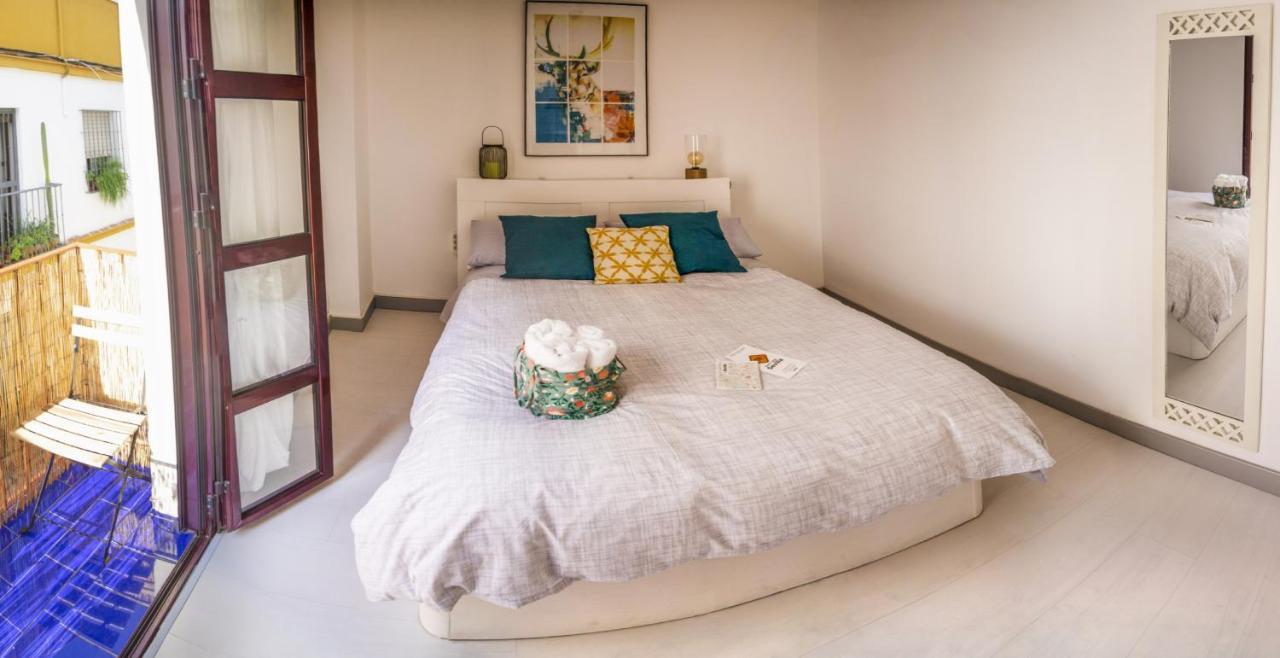 Centuria Macarena, Apartamento Duplex Apartment เซบีญา ภายนอก รูปภาพ